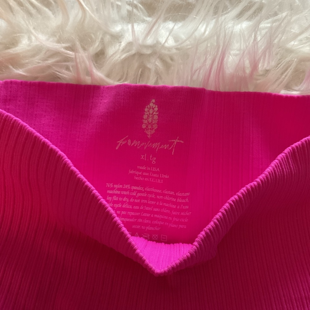 NWOT Free People Movement Good Karma Leggings in HOT PINK - Picture 7 of 8